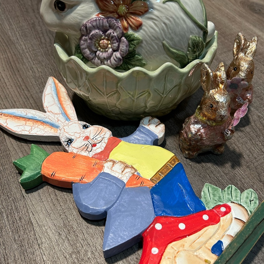 Fitz and Floyd, plus Easter decor- Lot #3